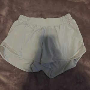 Lululemon 4 in Hotty Hot Shorts